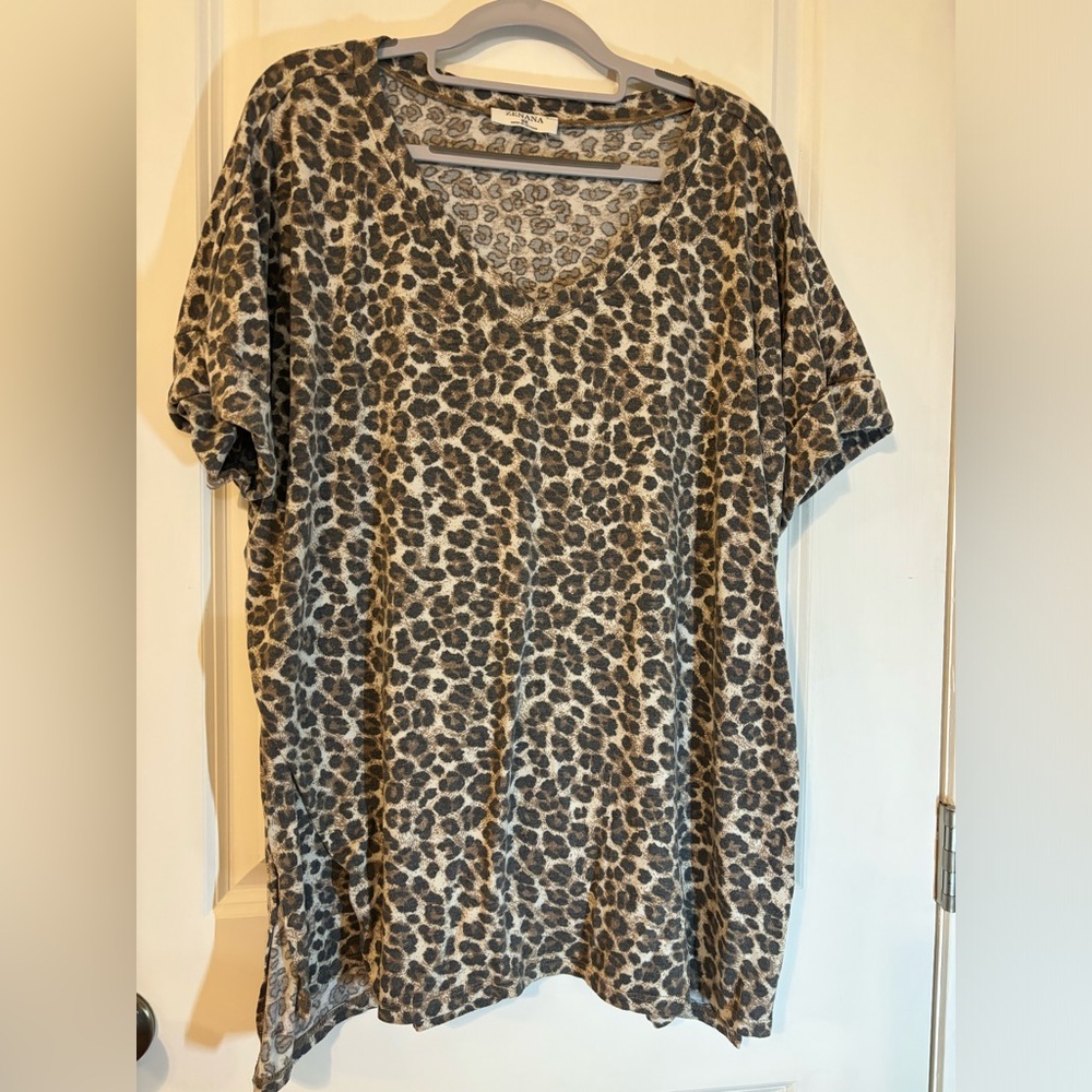 Leopard print Plus size pajama shorts set, 2X